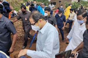 মহারাষ্ট্রে বন্যা, ধসে মৃত্যু বেড়ে ১৬৪, নিখোঁজ ১০০, দুর্যোগ এখনও চলবে 