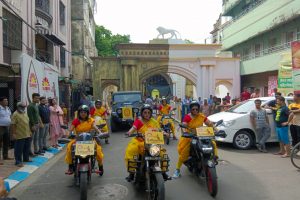 দুর্গাপুজো উপলক্ষে সচেতনতার প্রচার তিলোত্তমায় 