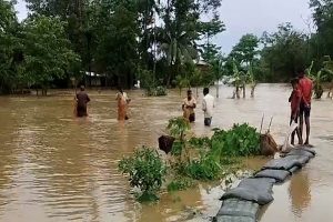 বন্যা পরিস্থিতির ভয়াবহ অবনতি অসমে , ক্ষতিগ্রস্ত ২৫ লক্ষ মানুষ 