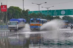 আজ থেকে বজ্র-বিদু্যৎ সহ বৃষ্টি নামল কলকাতা সহ দক্ষিণবঙ্গে