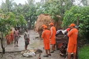 রাজ্যে রেমাল আতঙ্কের মধ্যে প্রস্তুত প্রশাসন, বিপর্যয় মোকাবিলায় চালু একাধিক হেল্পলাইন নম্বর