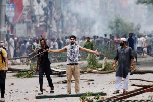 দ্রুত ব্যবস্থা না নিলে বাংলাদেশও ‘ভিখারি’ হবে, জানাল মুডি’জ 