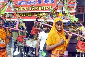 কানওয়ার যাত্রায় নাম-নির্দেশে স্থগিতাদেশ দিল সুপ্রিম কোর্ট