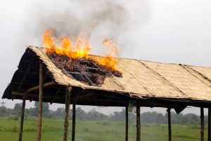 জমি দখলের অভিযোগ, সিন্ডিকেটের অফিসে আগুন