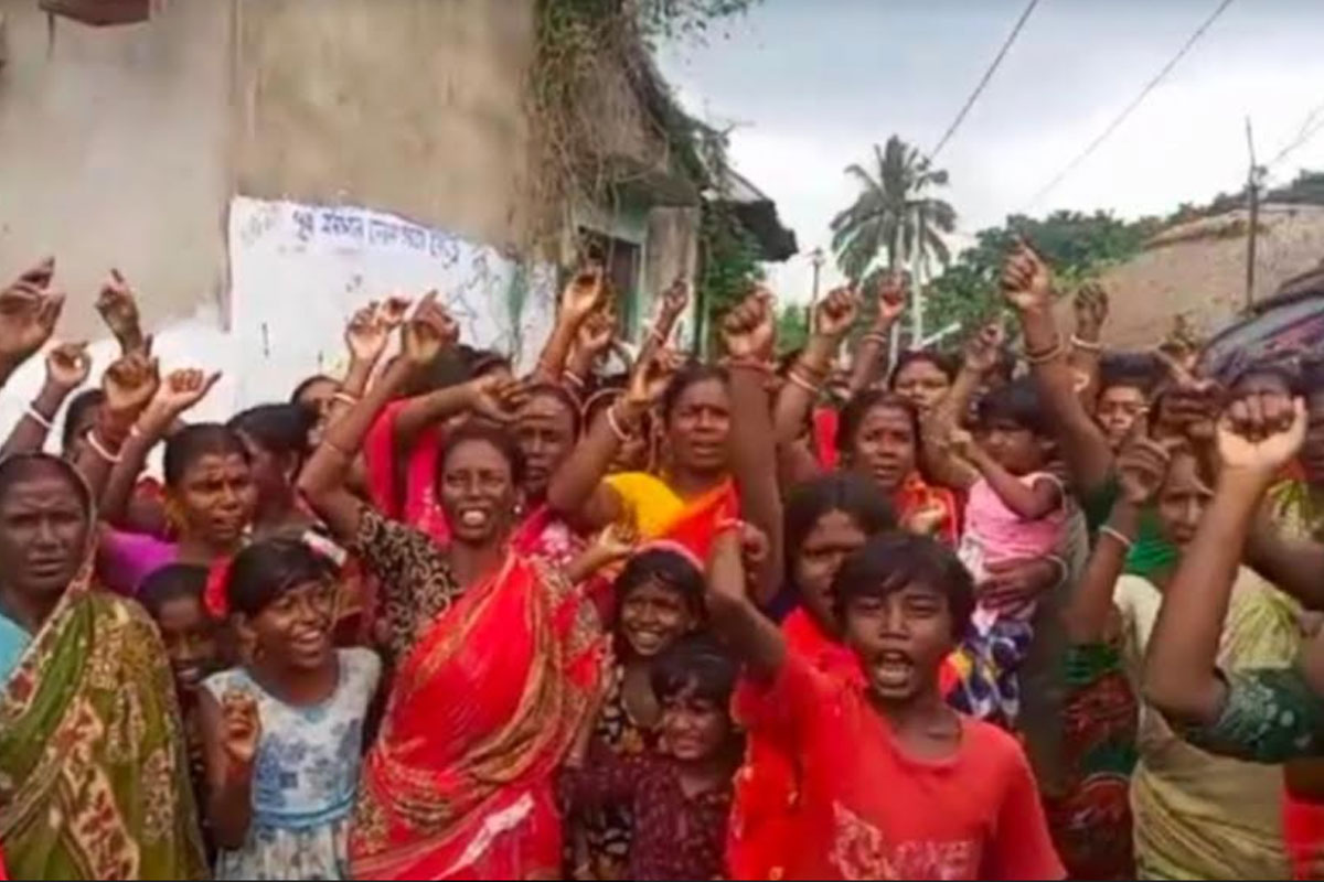 যুবকের বিরুদ্ধে ধর্ষণ এর অভিযোগ, মুক্তির দাবিতে বিক্ষোভ