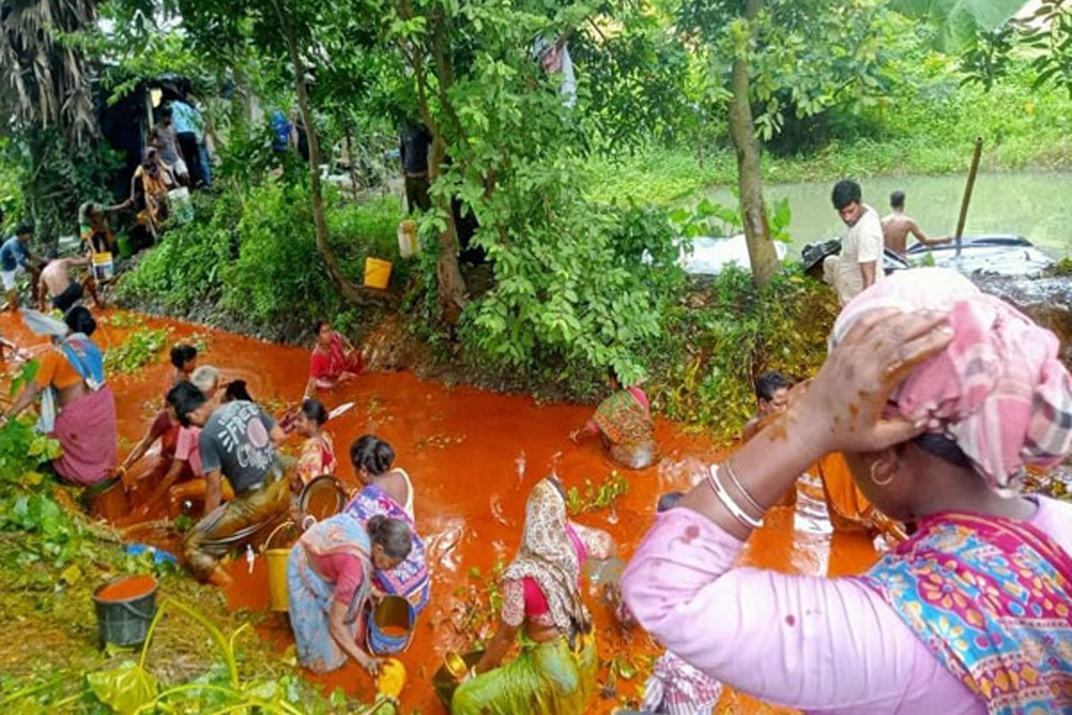 পাইপলাইনে ত্রুটি, হলদিয়ার কারখানায় ছড়িয়ে পড়ল অশোধিত তেল