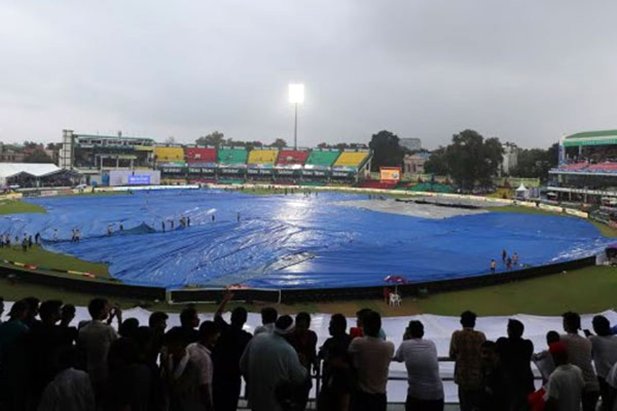 কানপুর টেস্টে বাতিল হয়ে গেল দ্বিতীয় দিনের খেলা