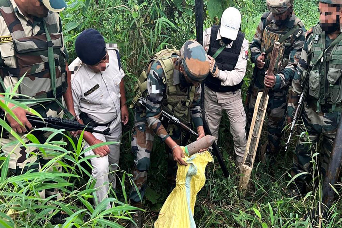 আর কতদিন জ্বলার পর আমরা মেনে নেব যে মণিপুর জ্বলছে