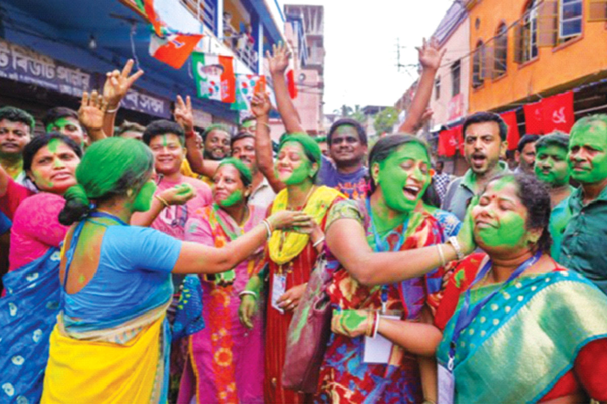 দ্রোহের ভোটে বিরোধীদের ছয় গোল দিল তৃণমূল