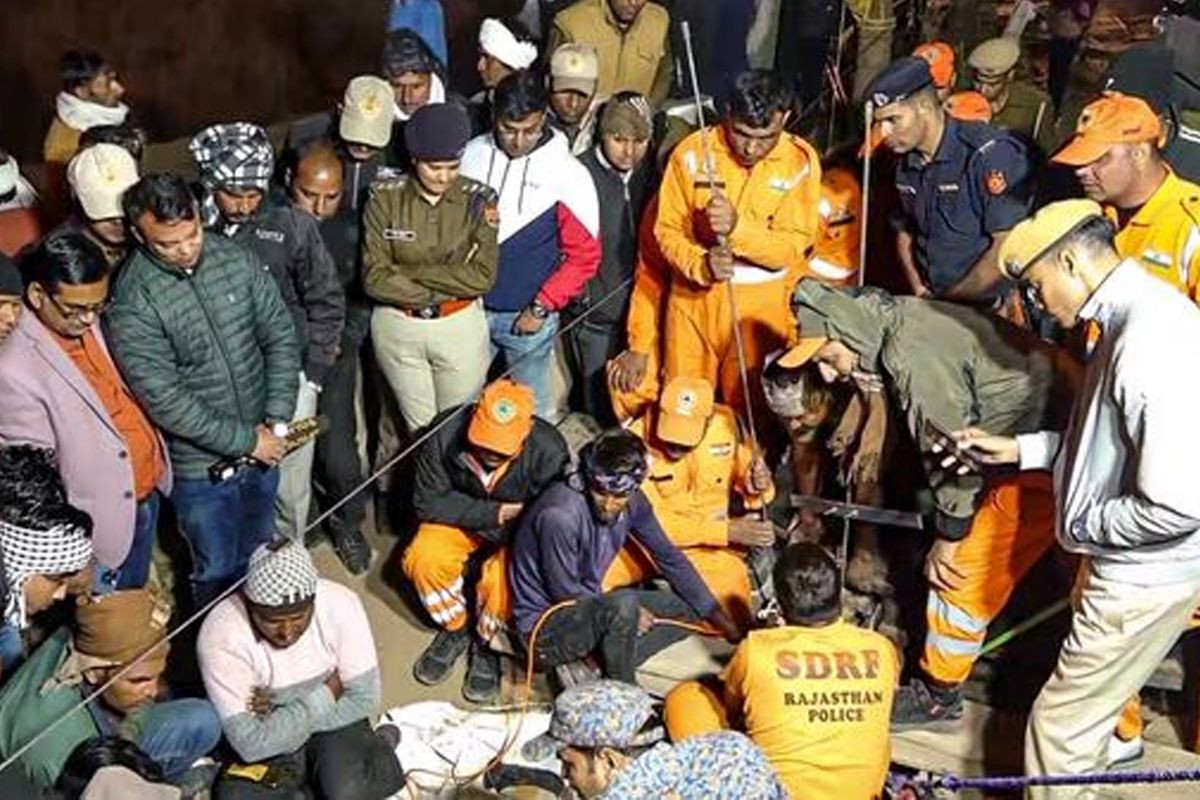 ৫৫ ঘণ্টার উদ্ধার অভিযান ব্যর্থ, ১৫০ ফুট কূপ থেকে উদ্ধার পাঁচ বছরের শিশুর নিথর দেহ