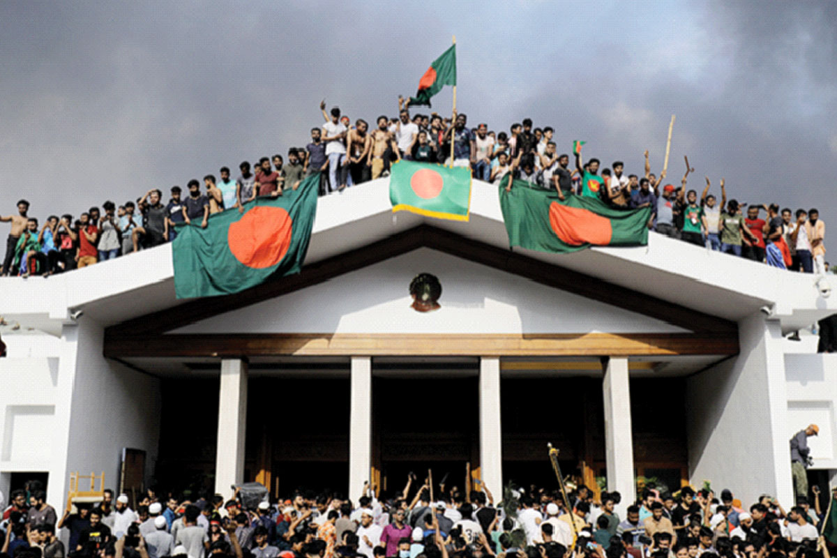 ঘটনা-অঘটন ঘটেছে বারবার সেই আগস্টেই